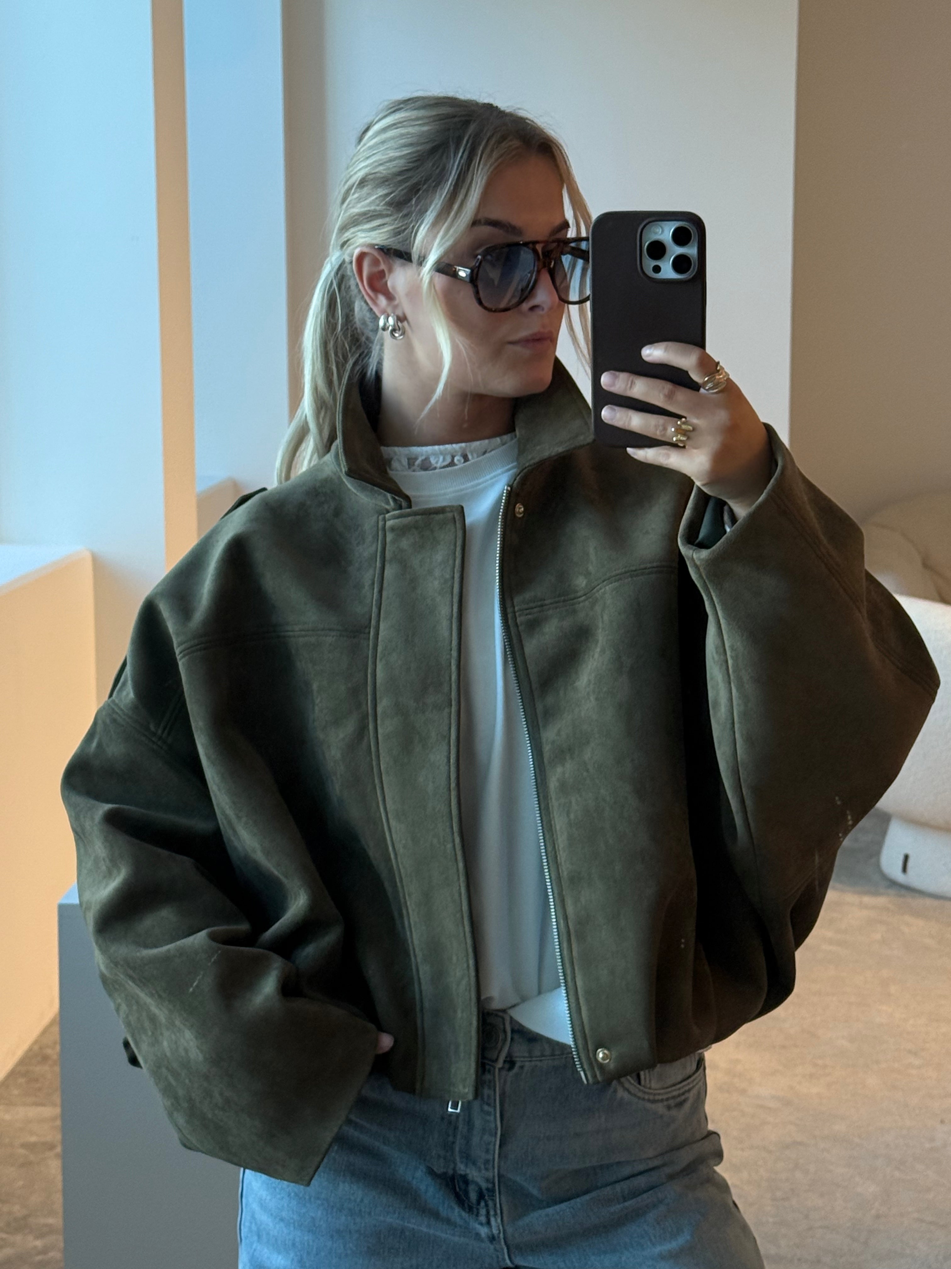 VMHAZEL Bomber - Military Olive